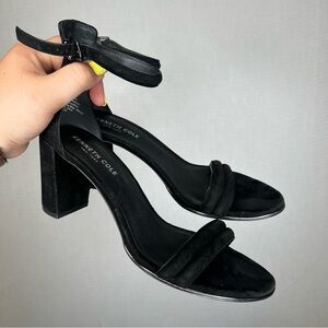 Kenneth Cole New York | 7.5 Black Block Heel Mules Suede Simple‎ Modern